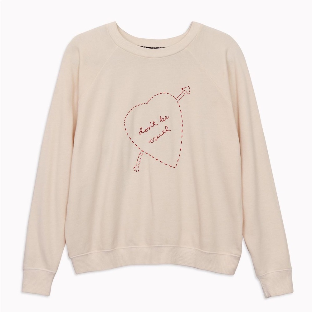 Adorable BAM don’t be cruel white crew neck